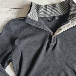 Boss‎ Hugo Boss Quarter Button Black Sweater Size Large Regular Fit Piped Sleeve